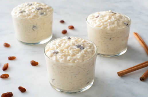 Vanilla Raisin Rice Pudding with White Rice